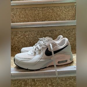 nike air max excee